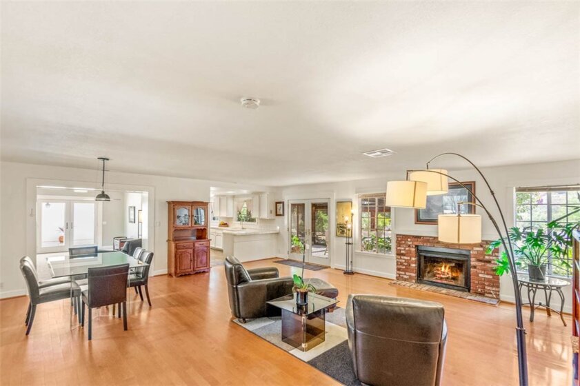 45901 Sandia Creek Drive Photo